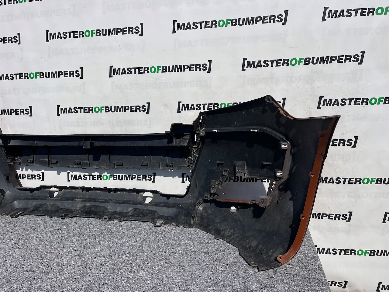 Ford Ranger Wildtrack Mk5 Lift 2016-2019 Front Bumper 4 Pdc Genuine [f668]