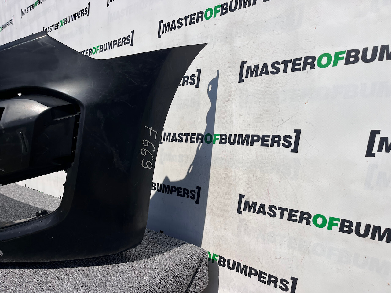 Ford Ranger Wildtrack Mk5 Lift 2016-2019 Front Bumper 4 Pdc Genuine [f669]