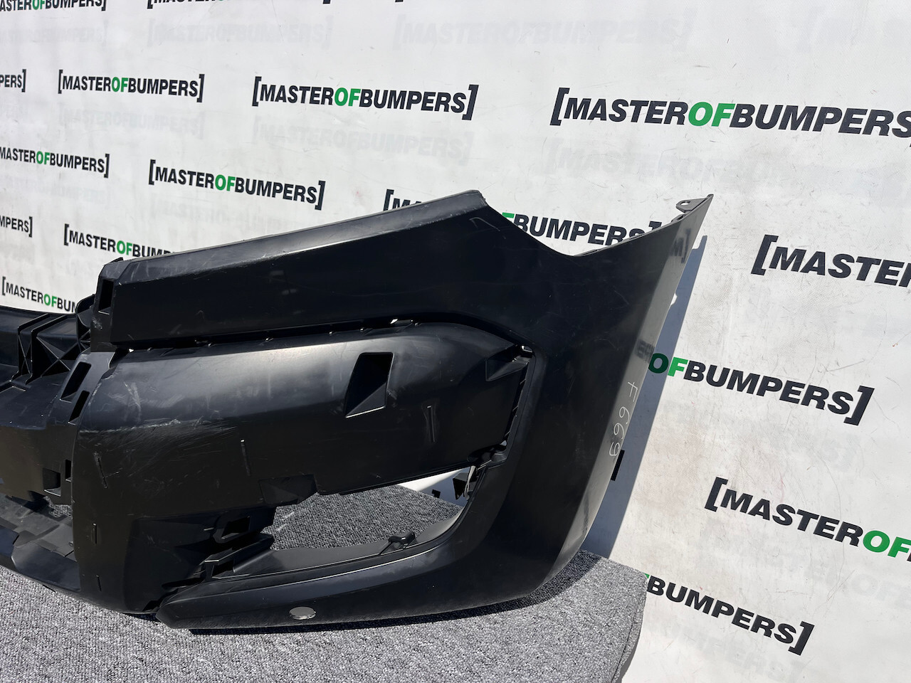 Ford Ranger Wildtrack Mk5 Lift 2016-2019 Front Bumper 4 Pdc Genuine [f669]