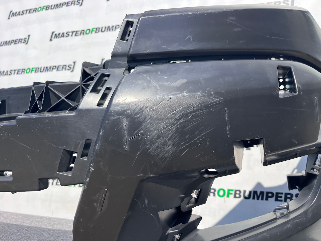 Ford Ranger Wildtrack Mk5 Lift 2016-2019 Front Bumper 4 Pdc Genuine [f669]