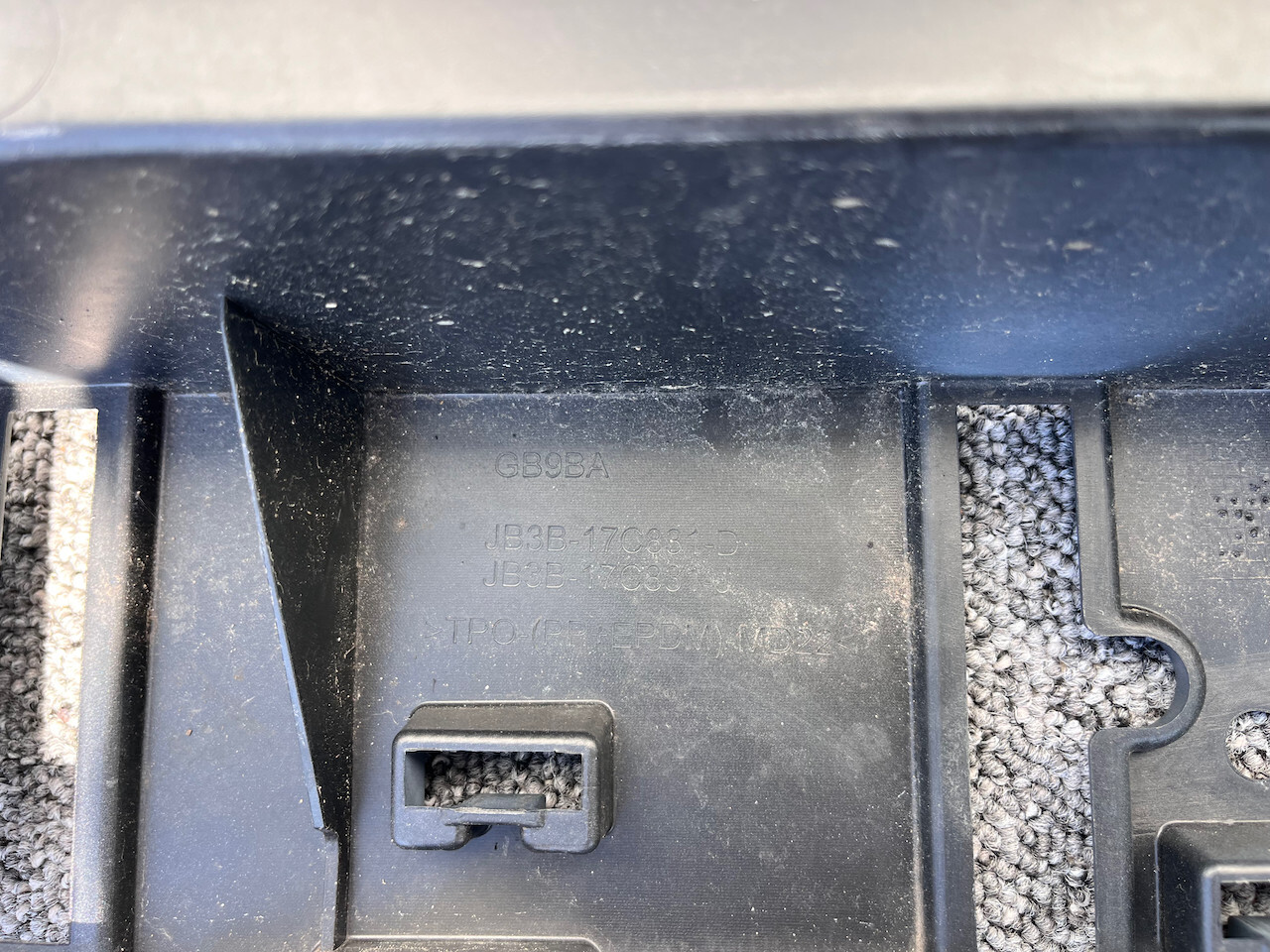 Ford Ranger Wildtrack Mk5 2nd Lift 2019-2023 Front Bumper 4 Pdc Genuine [f671]