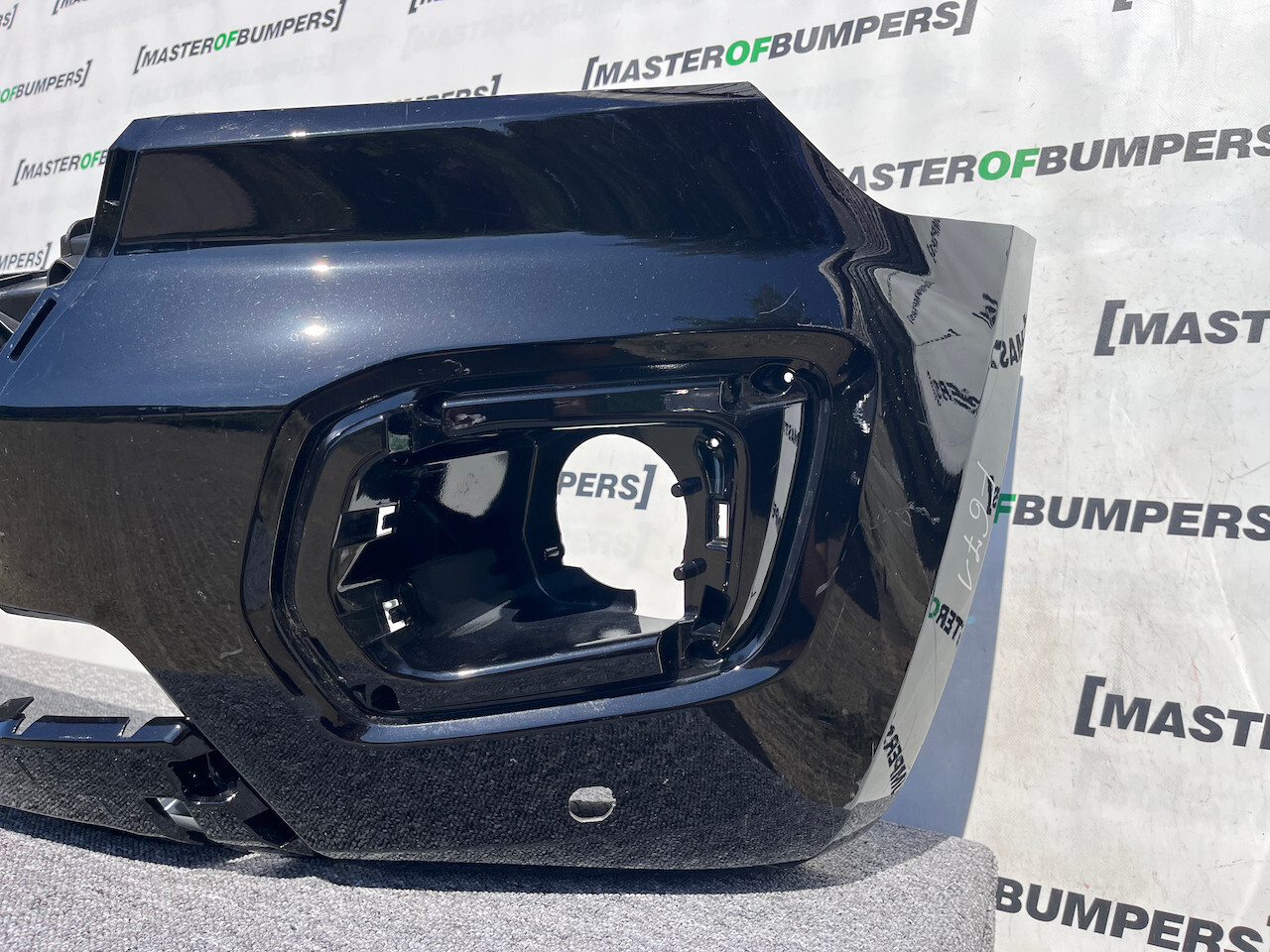 Ford Ranger Wildtrack Mk5 2nd Lift 2019-2023 Front Bumper 4 Pdc Genuine [f671]