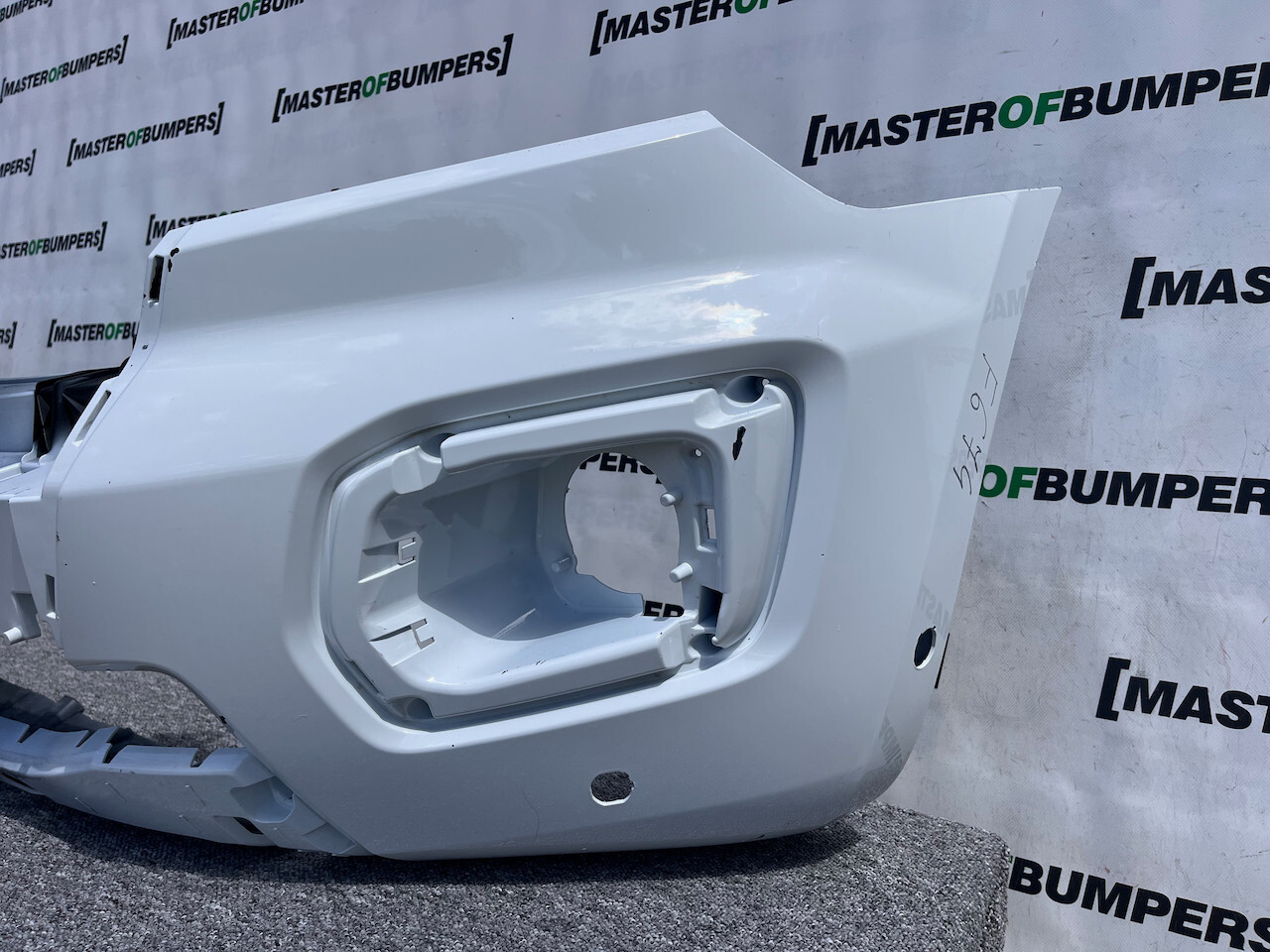 Ford Ranger Wildtrack Mk5 2nd Lift 2019-2023 Front Bumper 4 Pdc Genuine [f674]