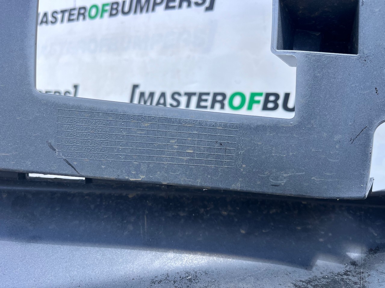 Ford Kuga St Line Titanium X 2020-2024 Front Bumper 6 Pdc Genuine [f702]