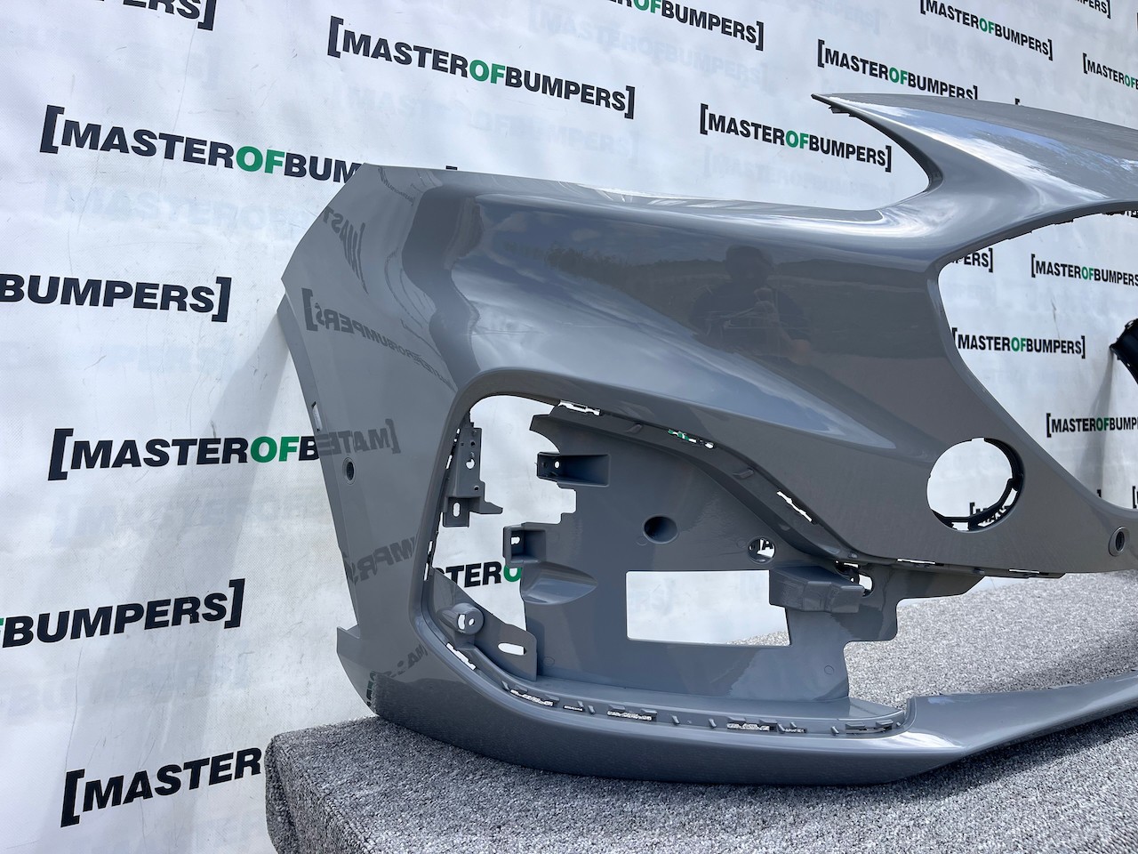 Ford Kuga St Line Titanium X 2020-2024 Front Bumper 6 Pdc Genuine [f702]