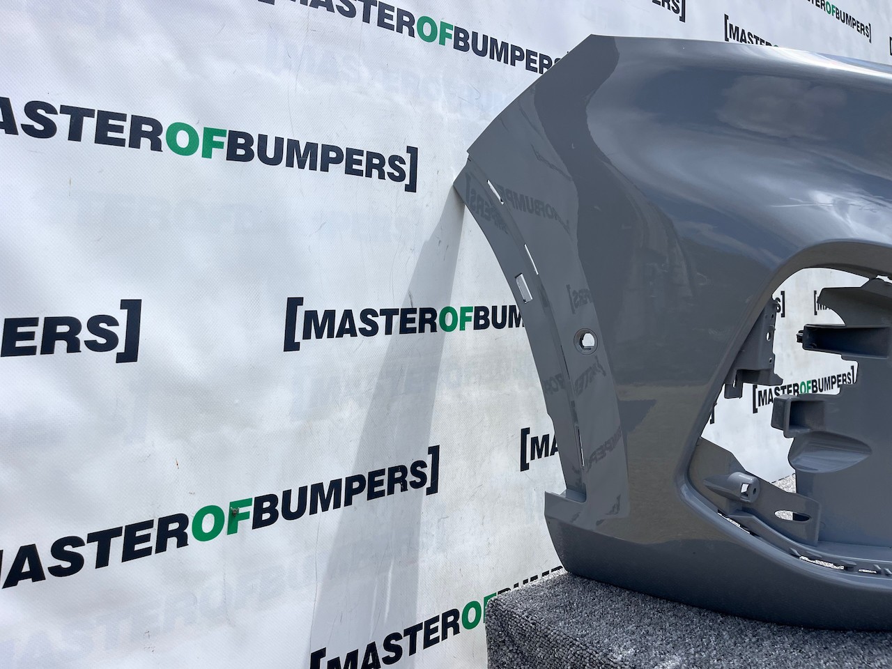 Ford Kuga St Line Titanium X 2020-2024 Front Bumper 6 Pdc Genuine [f702]