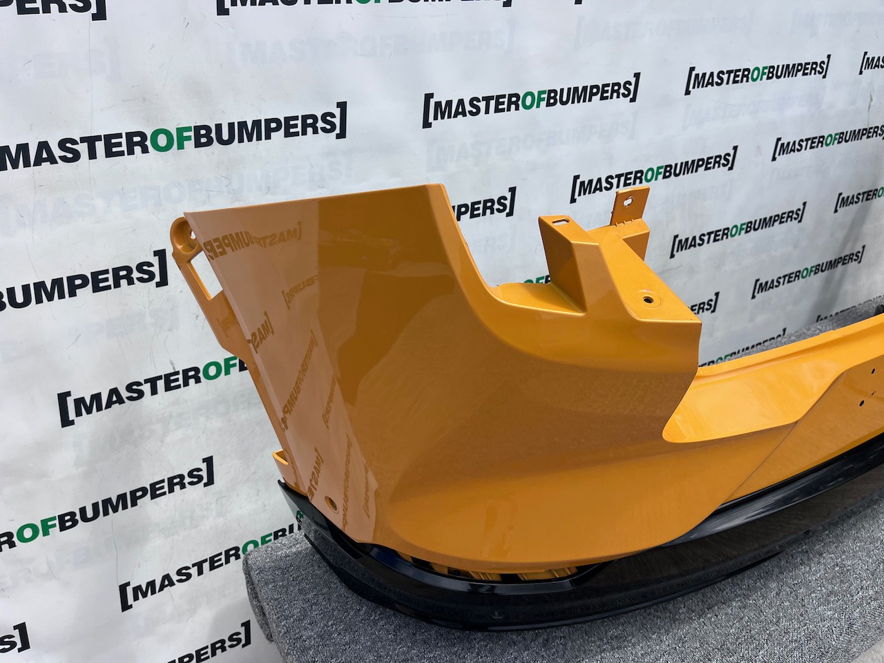 Mustang Mach-e Gt Premium Suv 2020-2025 Rear Bumper Pdc Genuine [f699]