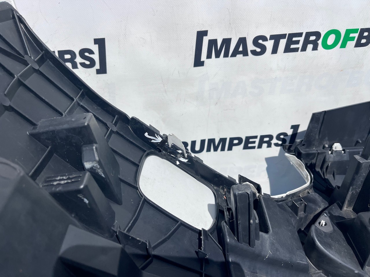 Ford C Max Grand C Max Titanium Mk2 2015-2019 Front Bumper No Pdc Genuine [f708]