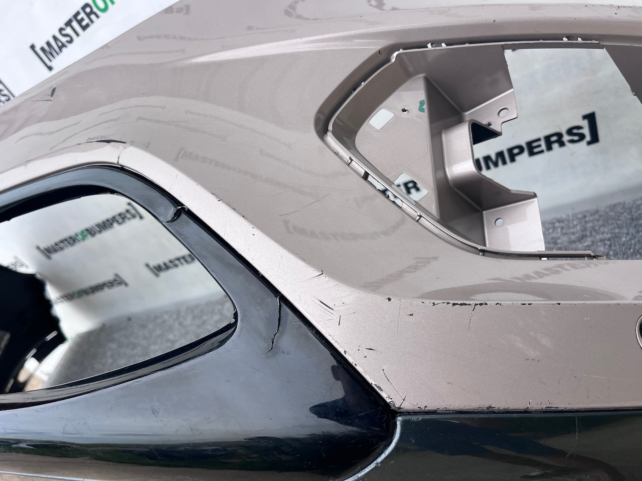 Ford Kuga St Line Mk2 Lift 2017-2020 Front Bumper 4 Pdc + Jets Genuine [f719]