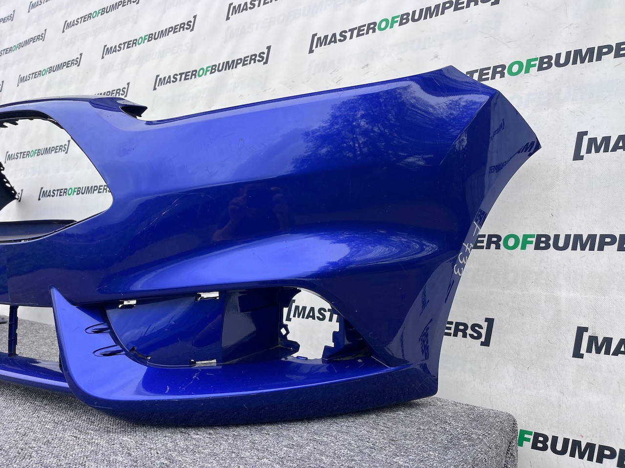 Ford Fiesta St 180 Mk8 Hatchback 2012-2016 Front Bumper No Pdc Genuine [f733]