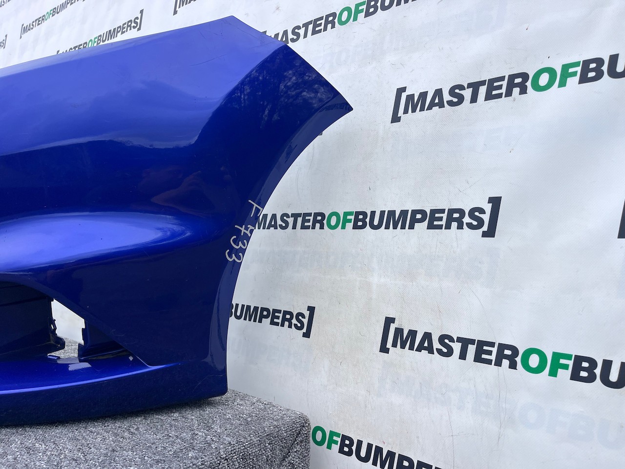 Ford Fiesta St 180 Mk8 Hatchback 2012-2016 Front Bumper No Pdc Genuine [f733]