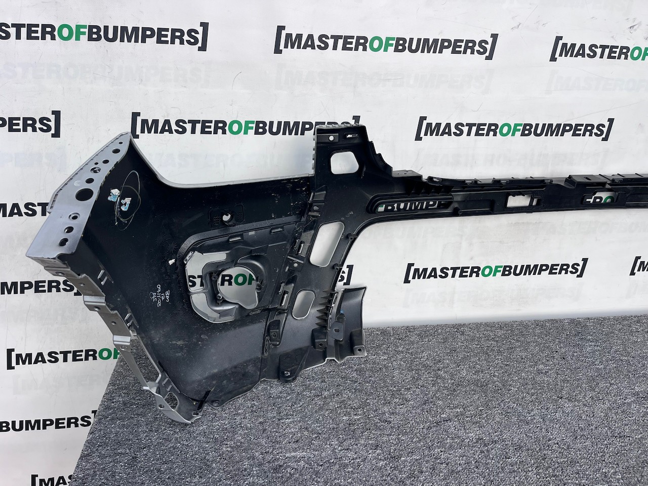 Ford Ranger Wildtrack Pickup Mk2 2022-2026 Front Bumper Pdc Genuine [f746]