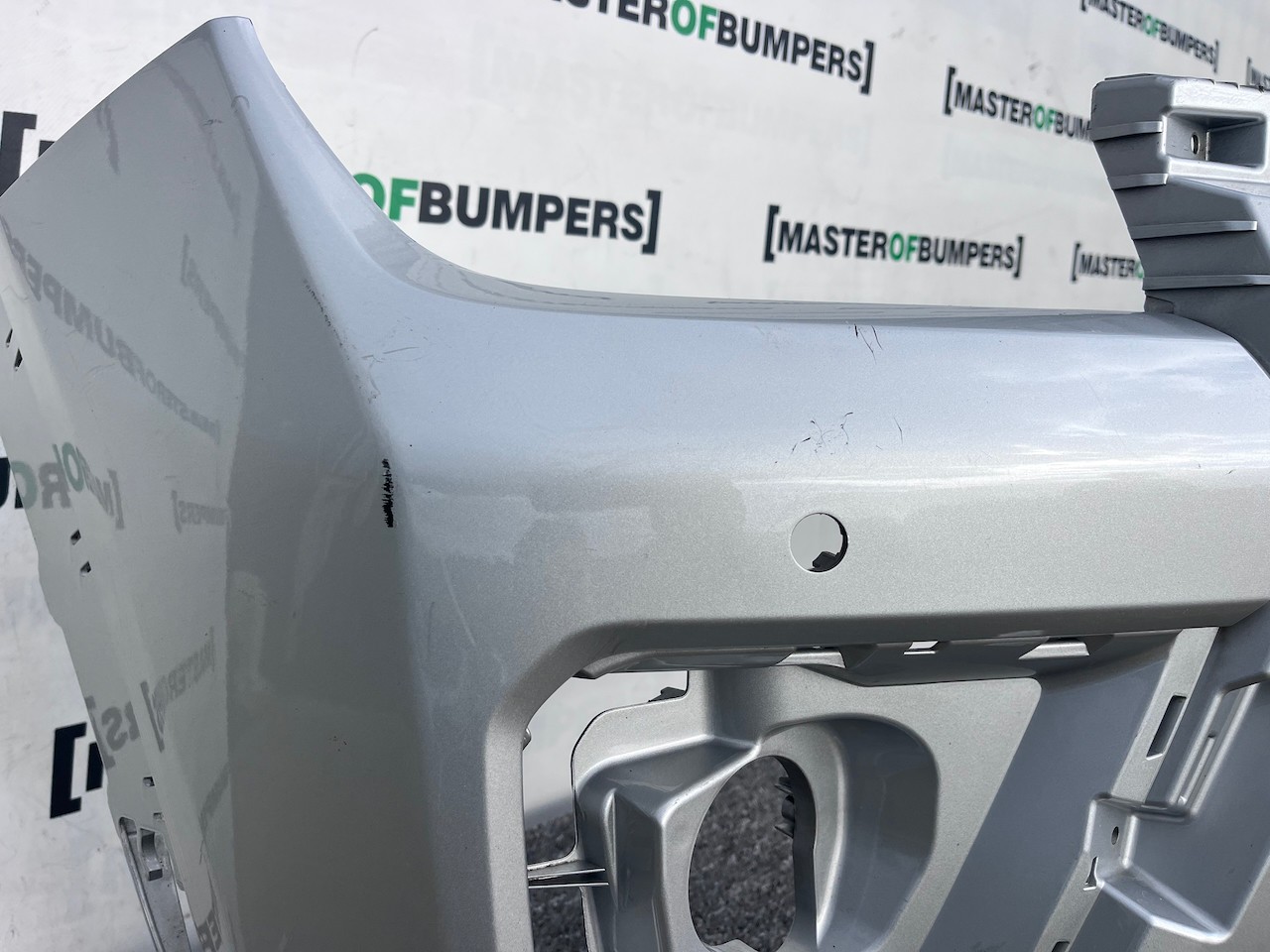 Ford Ranger Wildtrack Pickup Mk2 2022-2026 Front Bumper Pdc Genuine [f746]