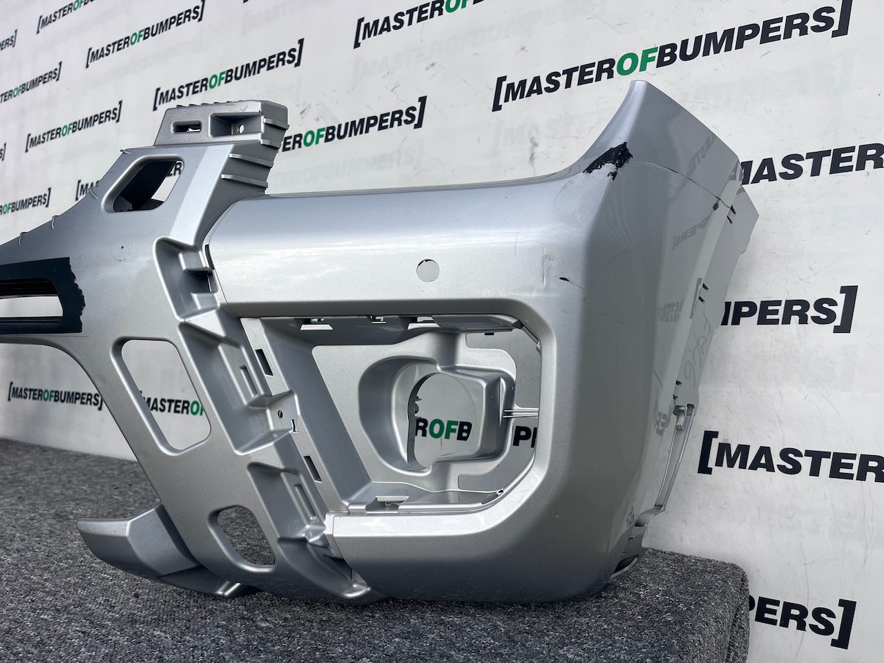 Ford Ranger Wildtrack Pickup Mk2 2022-2026 Front Bumper Pdc Genuine [f746]