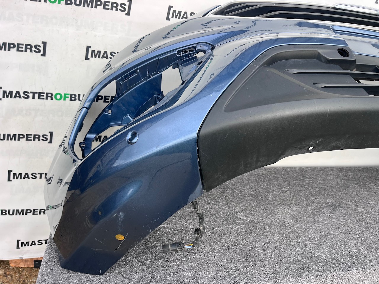 Ford Transit Custom Trend 2018-2023 Front Bumper 4 Pdc Genuine [f753]