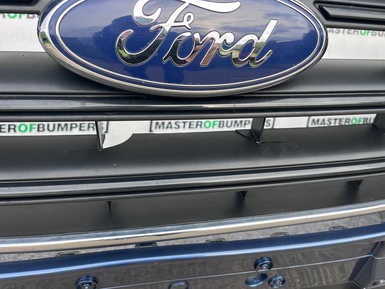 Ford Transit Custom Trend 2018-2023 Front Bumper 4 Pdc Genuine [f753]