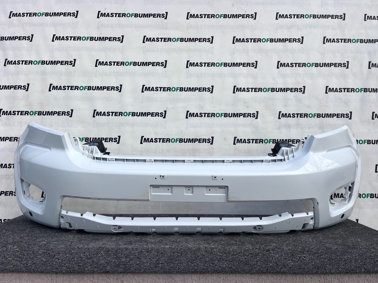 Ford Ranger Limited Pick Up 2019-2022 Front Bumper 4 Pdc Genuine [f760]