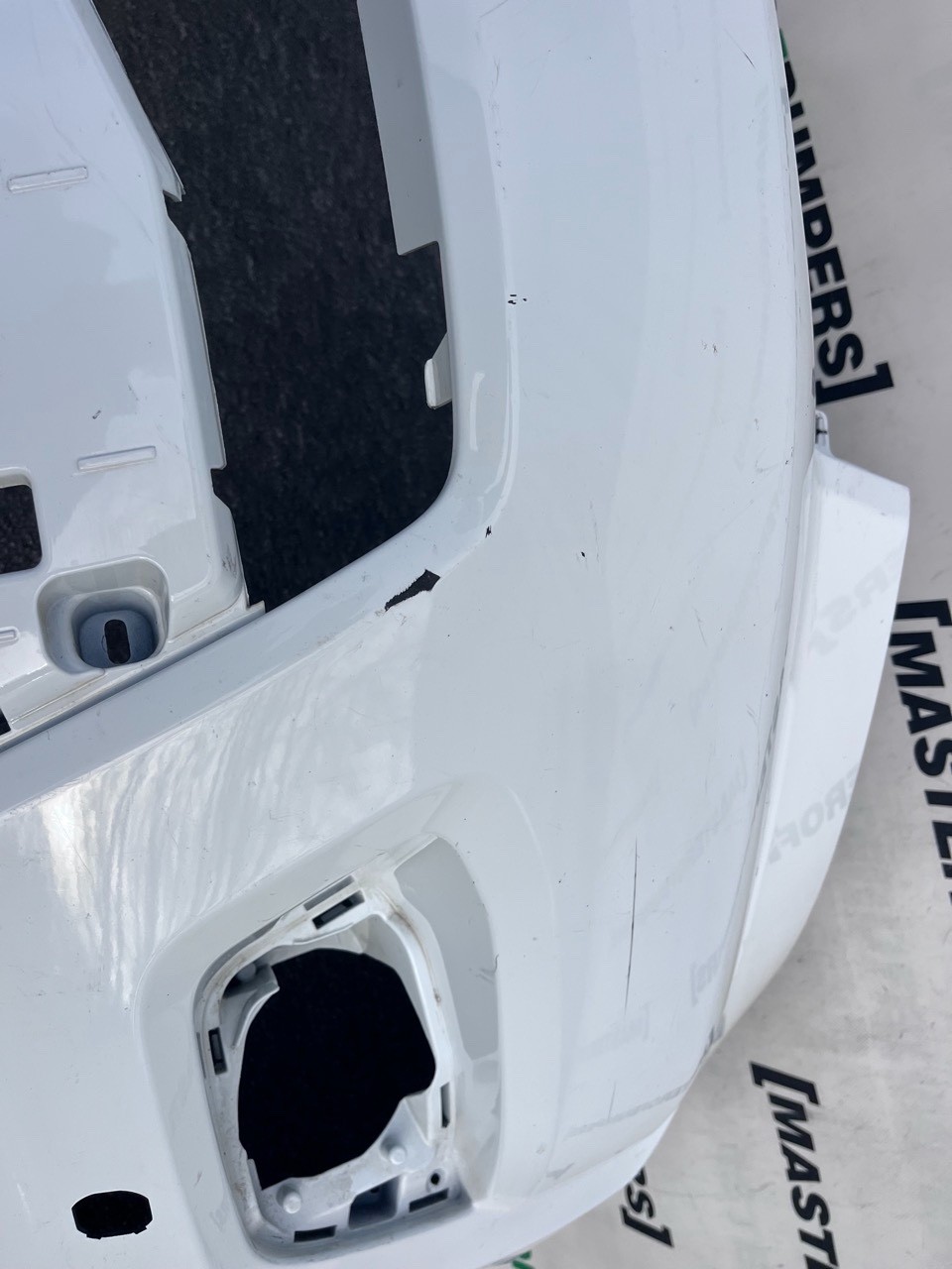 Ford Ranger Limited Pick Up 2019-2022 Front Bumper 4 Pdc Genuine [f760]