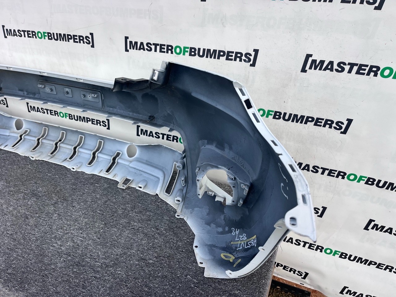 Ford Ranger Limited Pick Up 2019-2022 Front Bumper 4 Pdc Genuine [f760]