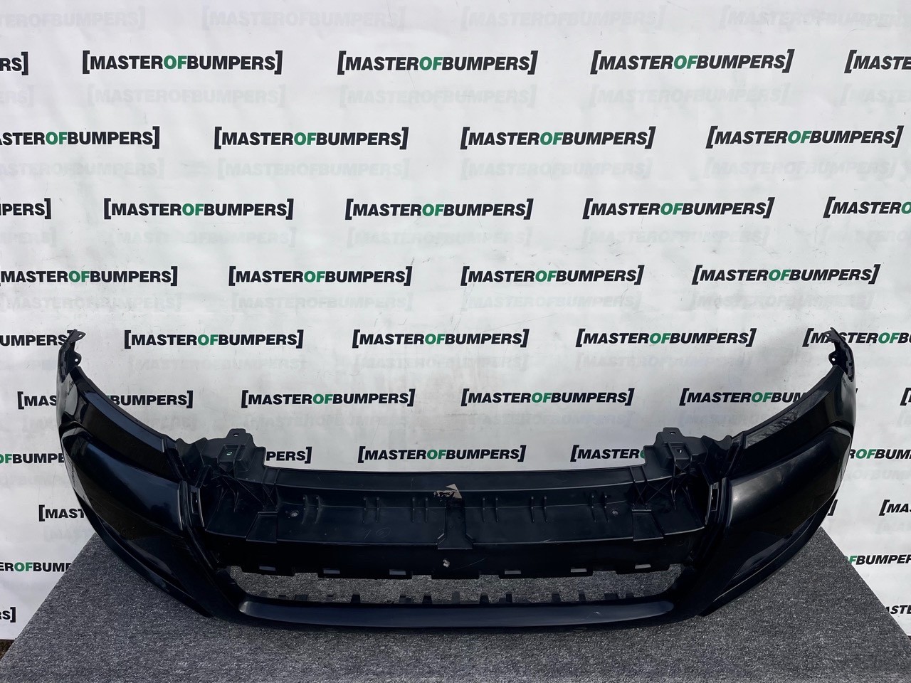 Ford Ranger Wildtrak Pick Up 2016-2019 Front Bumper 4 Pdc Genuine [f764]
