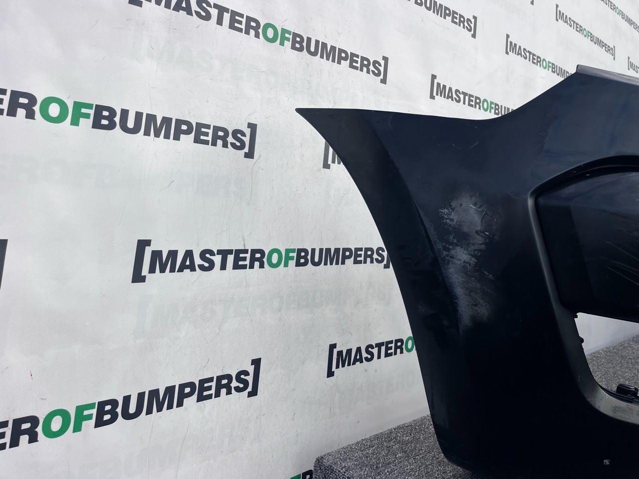 Ford Ranger Wildtrak Pick Up 2016-2019 Front Bumper 4 Pdc Genuine [f764]