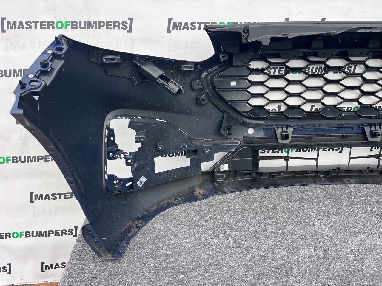 Ford Kuga St Line Titanium X 2020-2024 Front Bumper 4 Pdc Genuine [f772]