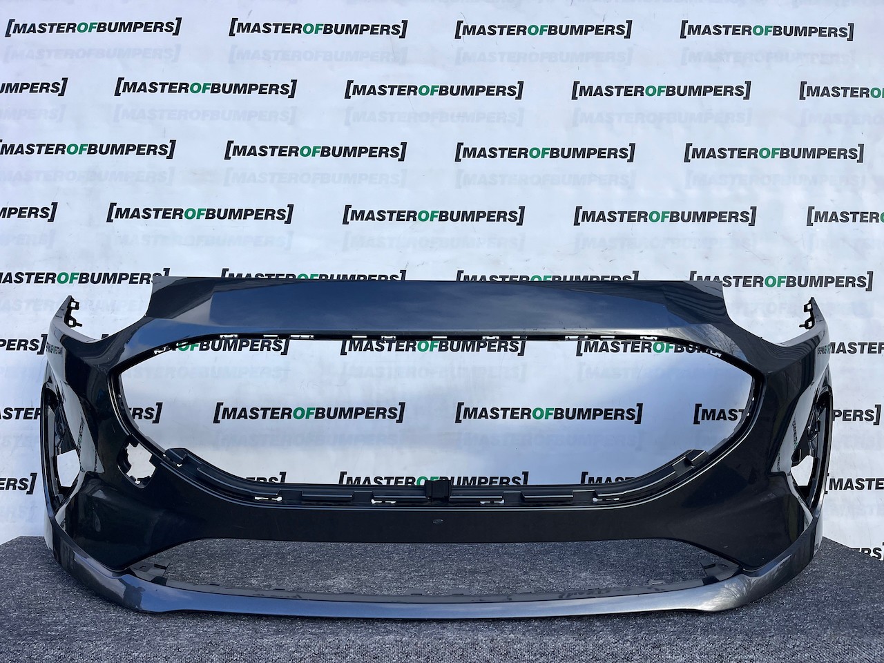 Ford Fiesta Se Mk10 Lift Hatchback 2022-2024 Front Bumper No Pdc Genuine [f790]