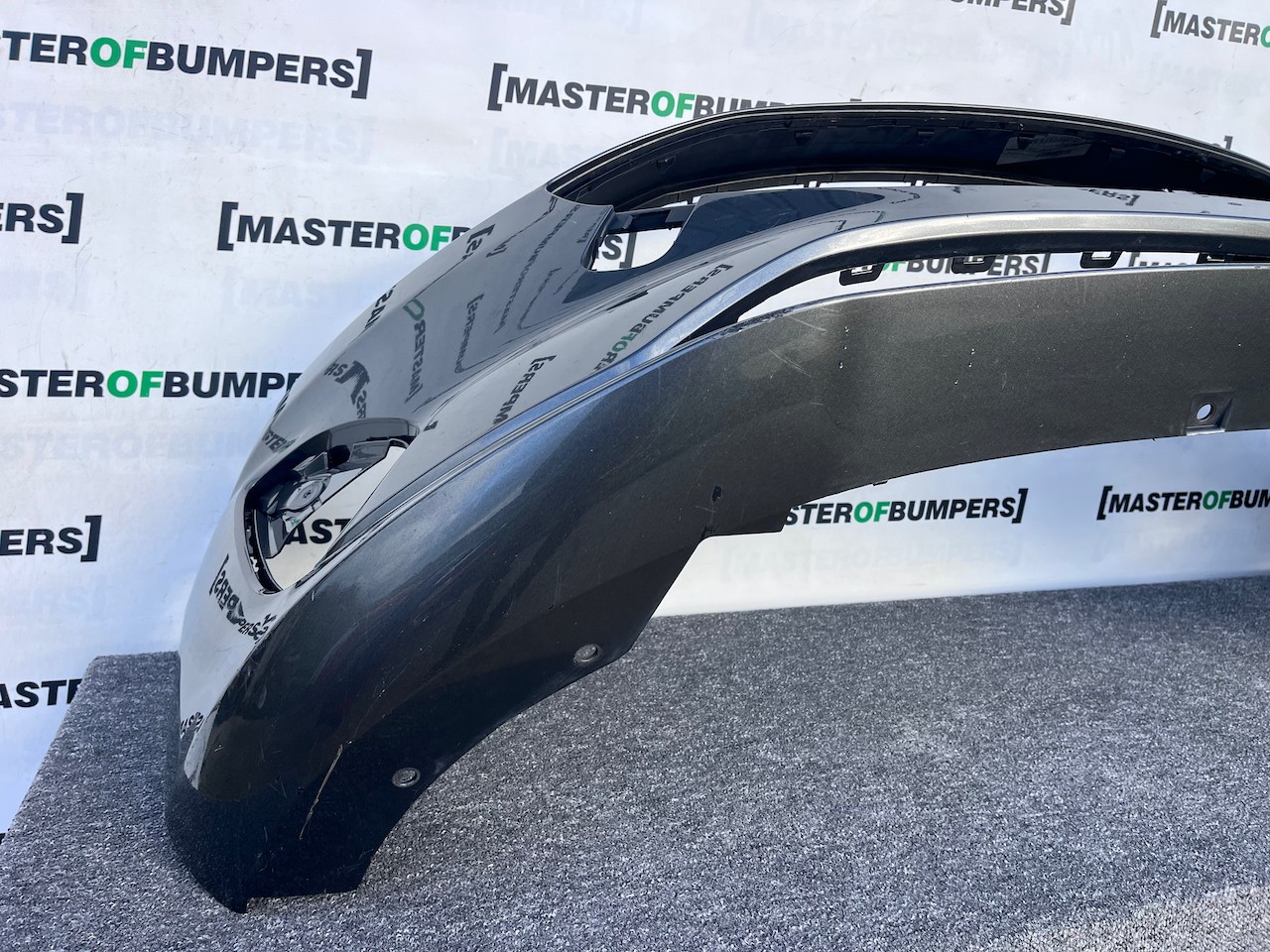 Ford Fiesta Se Mk10 Lift Hatchback 2022-2024 Front Bumper No Pdc Genuine [f790]