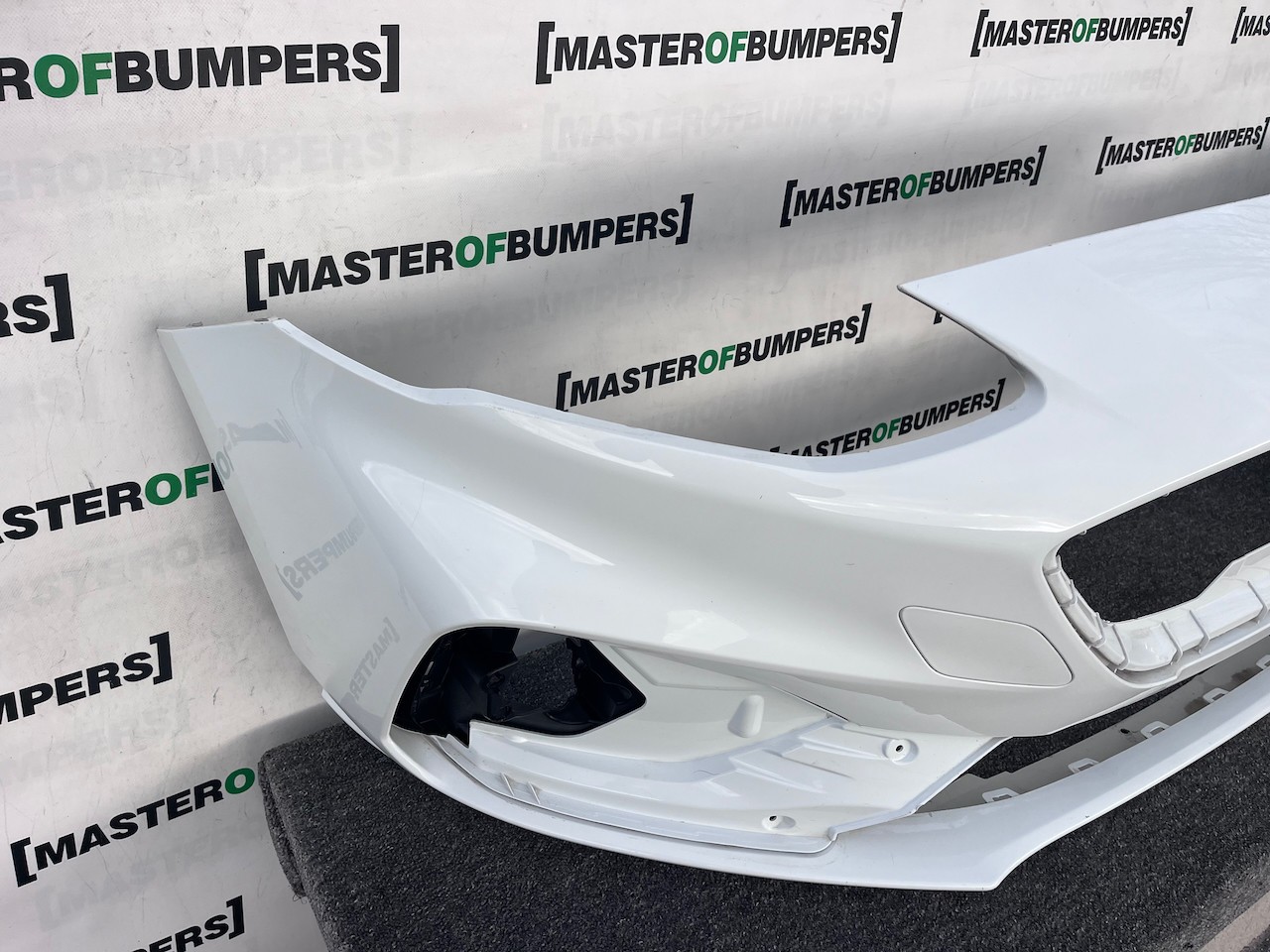 Ford Focus St Line Hatchback Estate 2018-2022 Front Bumper Genuine [f810]