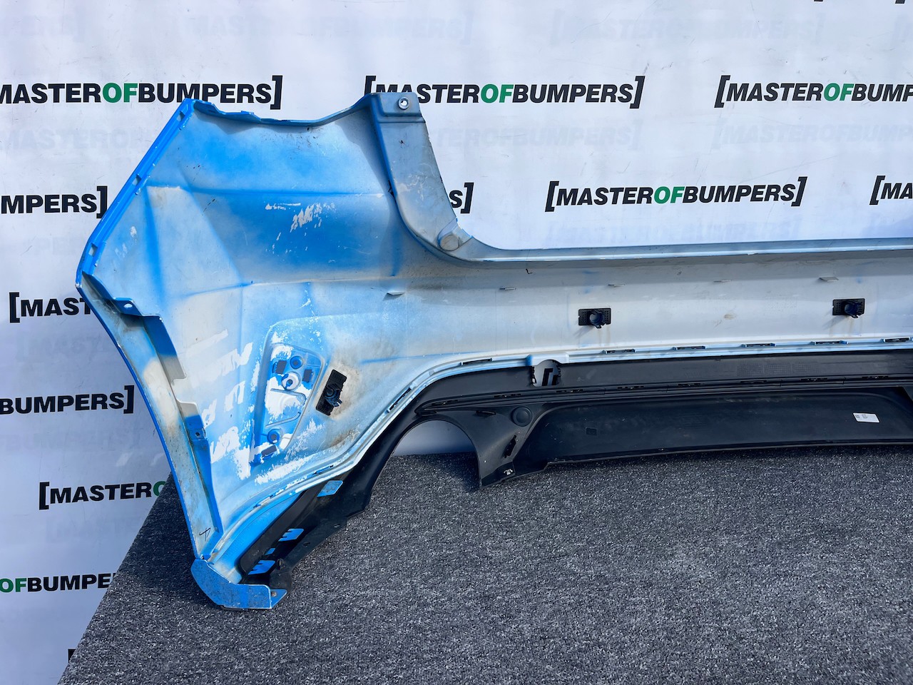 Ford Focus St-250 Ecoboost Hatchback 2022 - On Rear Bumper 4 Pdc Genuine [f813]