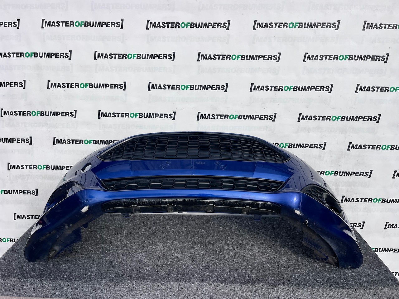 Ford Fiesta Zetec S Sport Hatchback 2013-2016 Front Bumper Genuine [f815]