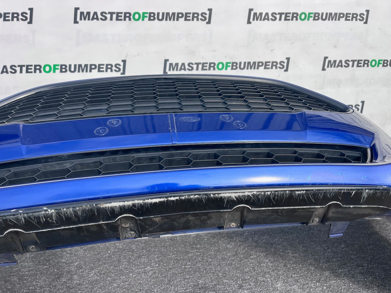 Ford Fiesta Zetec S Sport Hatchback 2013-2016 Front Bumper Genuine [f815]
