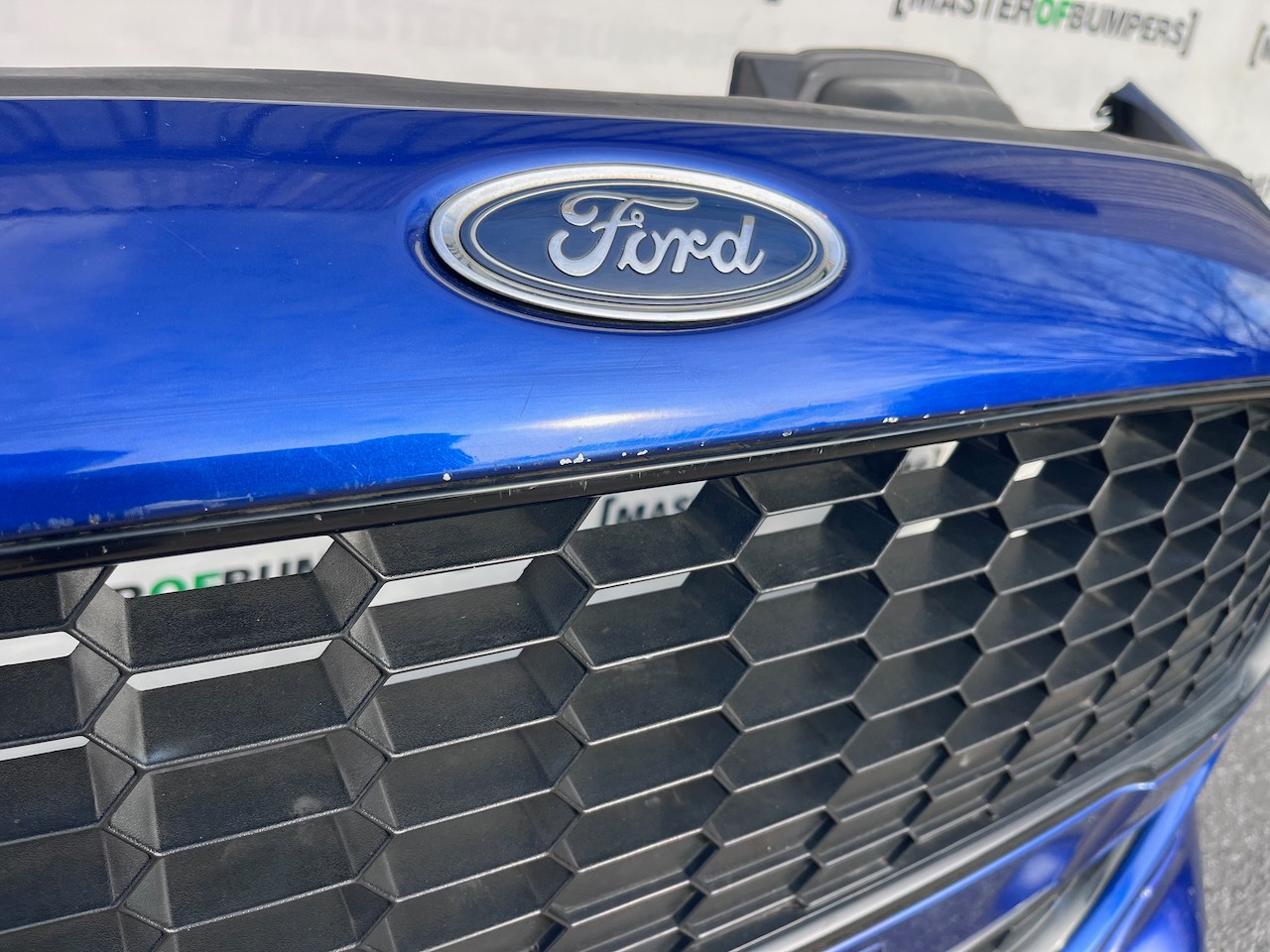 Ford Fiesta Zetec S Sport Hatchback 2013-2016 Front Bumper Genuine [f815]