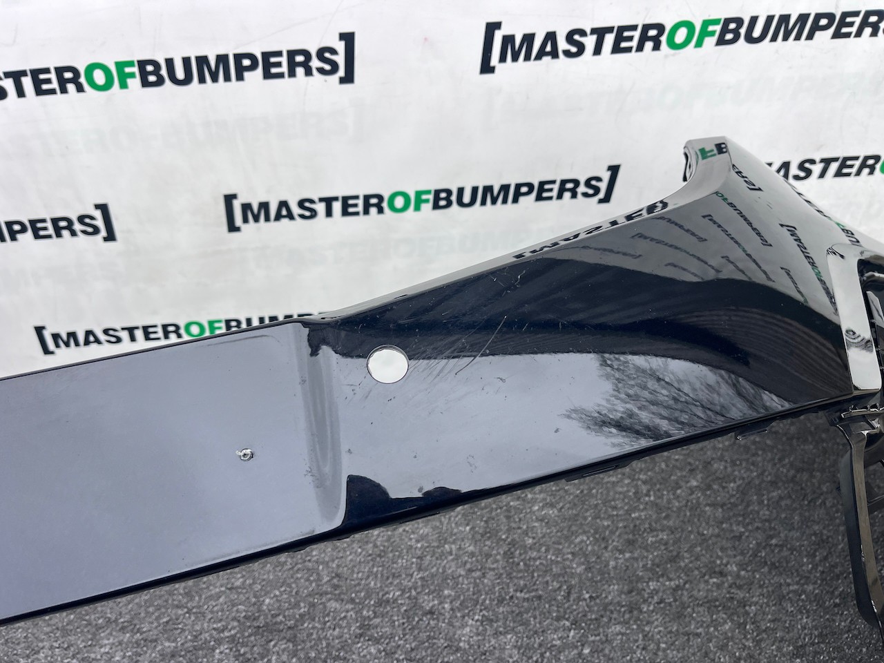 Ford Tourneo Conect Active Titanium 2023-2026 Front Bumper 4 Pdc Genuine [f820]