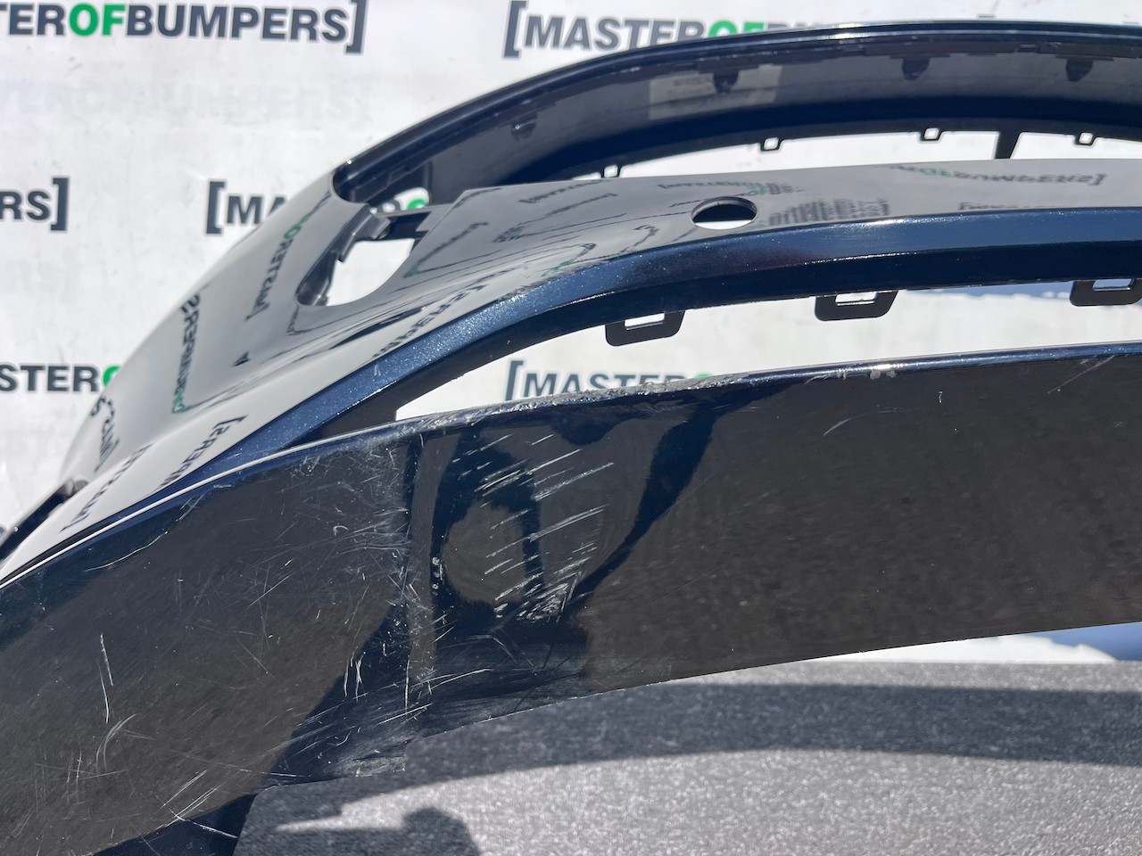 Ford Fiesta Se Mk10 Lift Hatchback 2022-2024 Front Bumper 6 Pdc Genuine [f836]