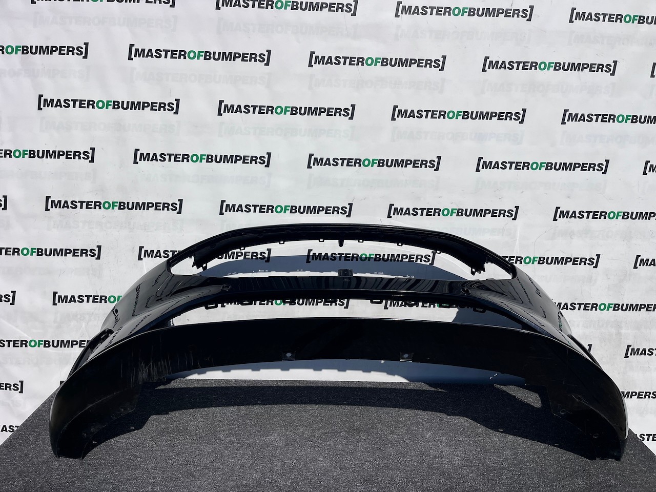 Ford Fiesta Se Mk10 Lift Hatchback 2022-2024 Front Bumper 6 Pdc Genuine [f837]