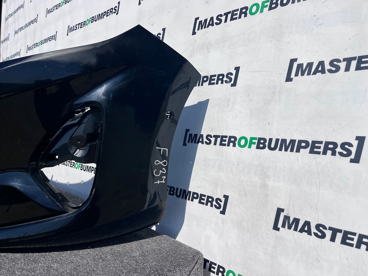 Ford Fiesta Se Mk10 Lift Hatchback 2022-2024 Front Bumper 6 Pdc Genuine [f837]