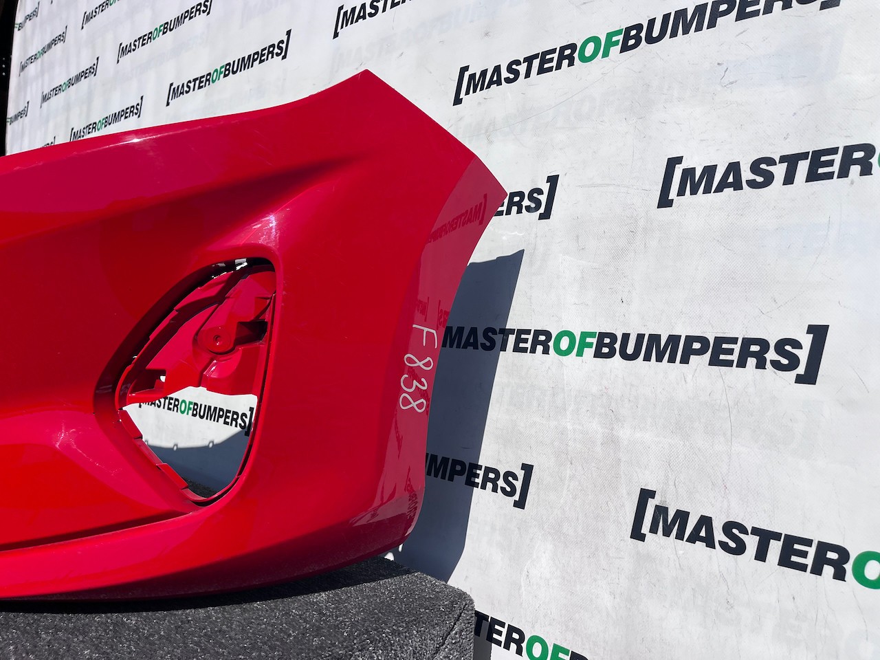 Ford Fiesta Se Mk10 Lift Hatchback 2022-2024 Front Bumper No Pdc Genuine [f838]