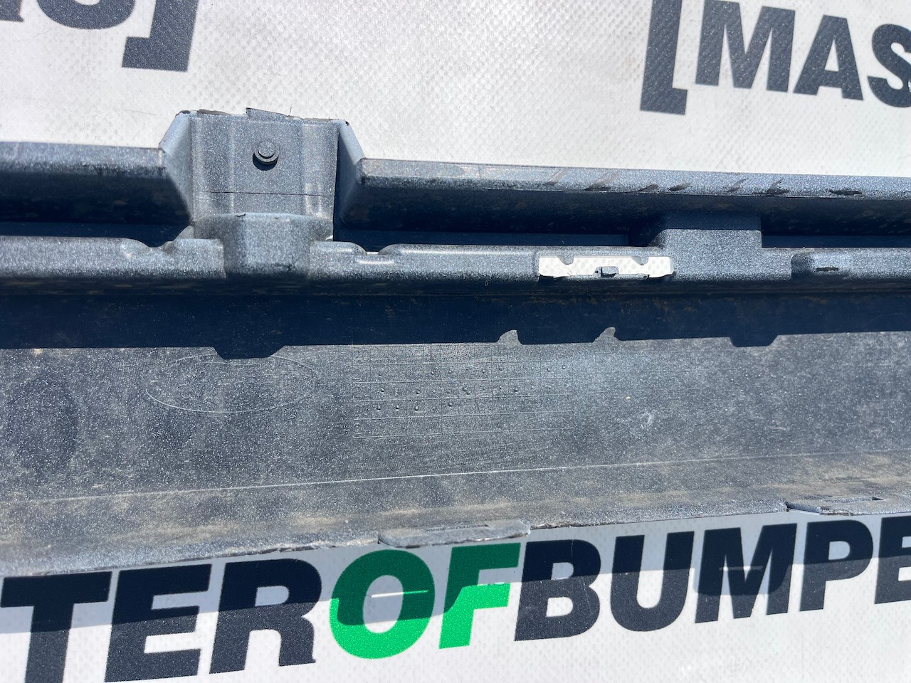 Ford Fiesta Se Mk10 Lift Hatchback 2022-2024 Front Bumper No Pdc Genuine [f839]