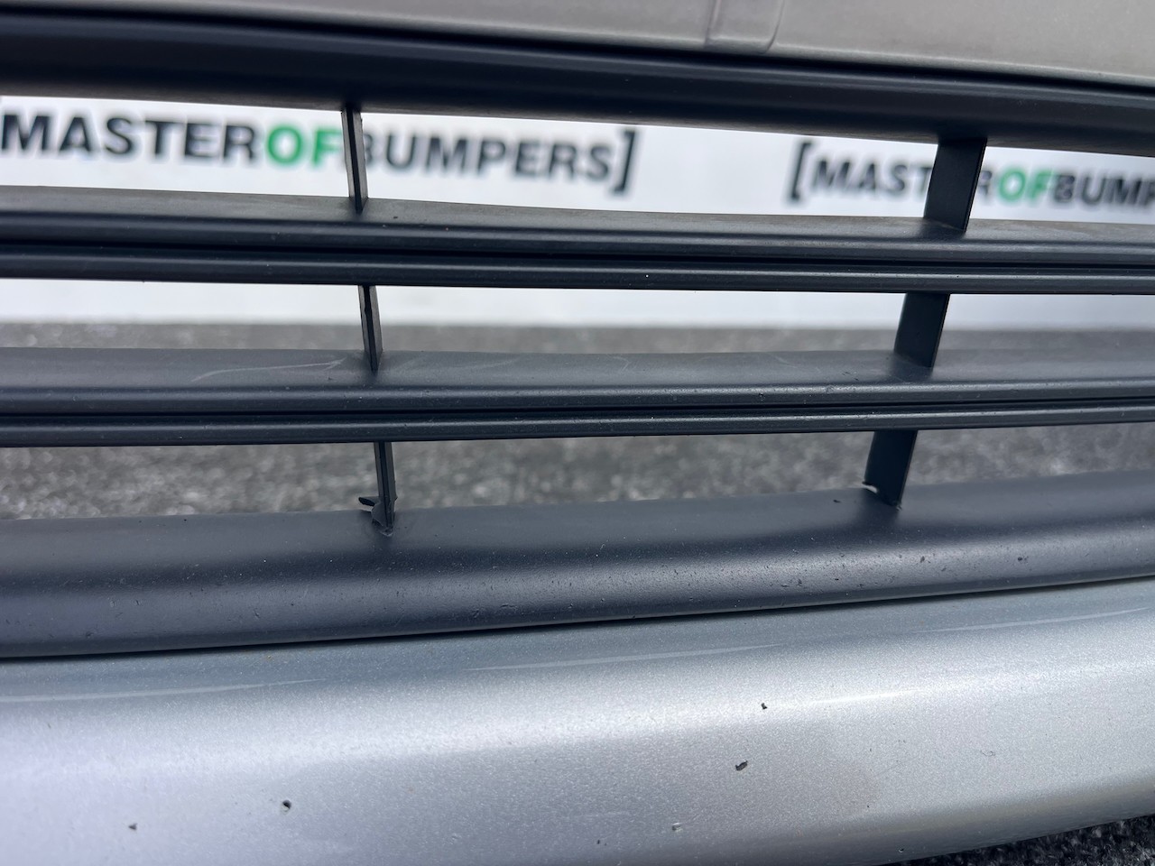 Ford Fiesta Se Mk8 Hatchback 2012-2016 Front Bumper Genuine [f847]