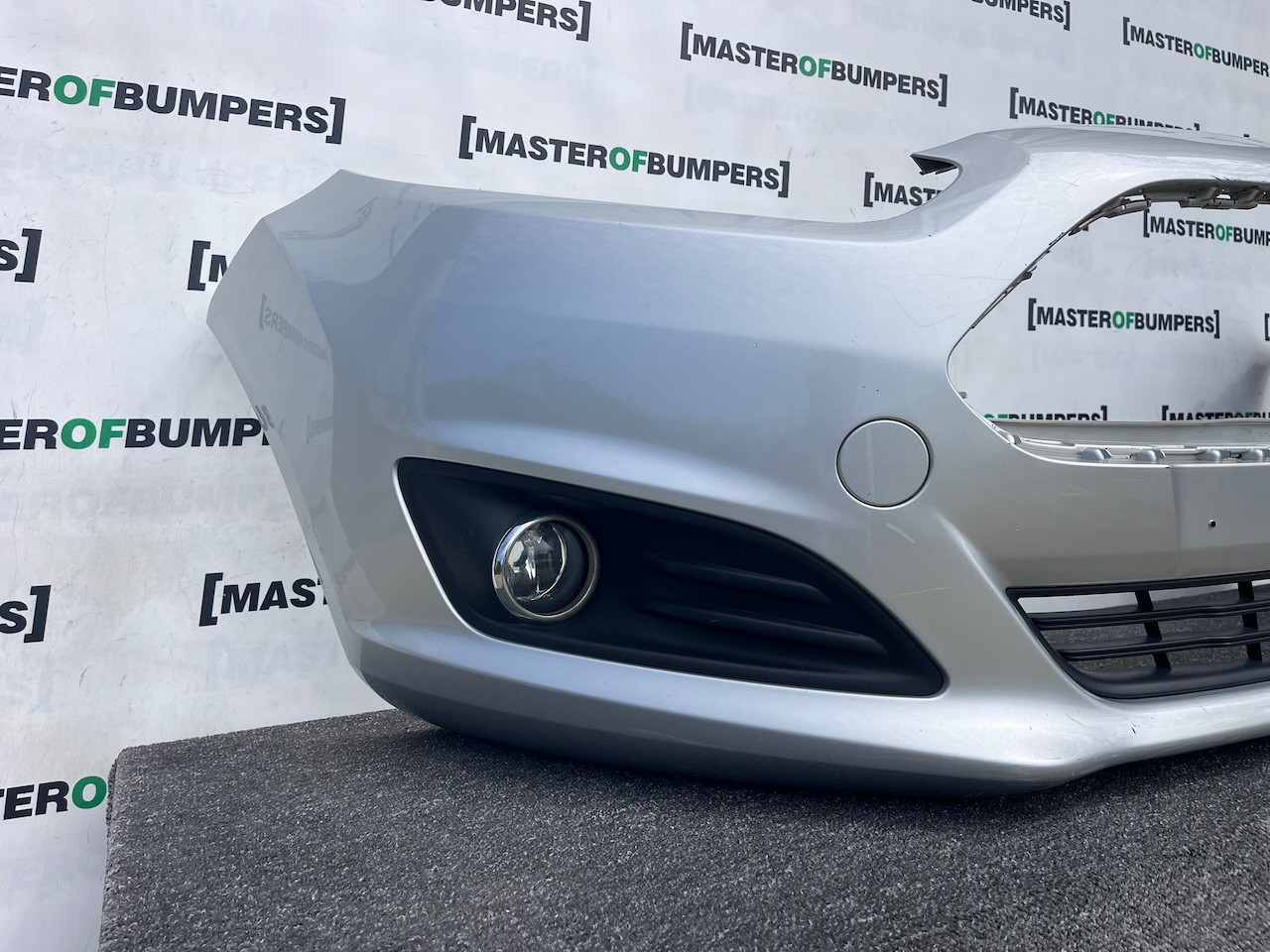 Ford Fiesta Se Mk8 Hatchback 2012-2016 Front Bumper Genuine [f847]