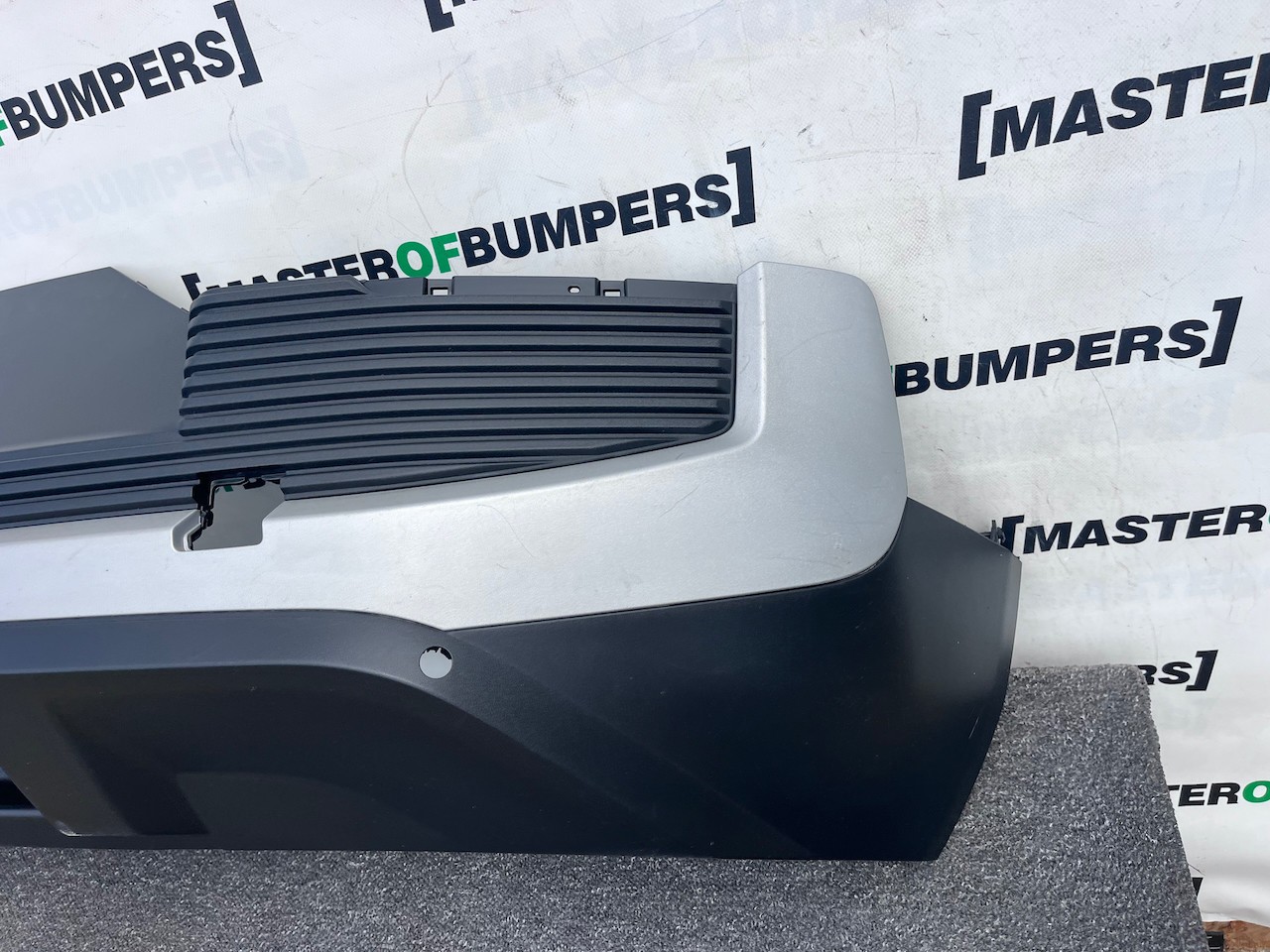 Ford Explorer Premium Style Ev Suv 2023-2026 Rear Bumper Pdc Genuine [fzr]