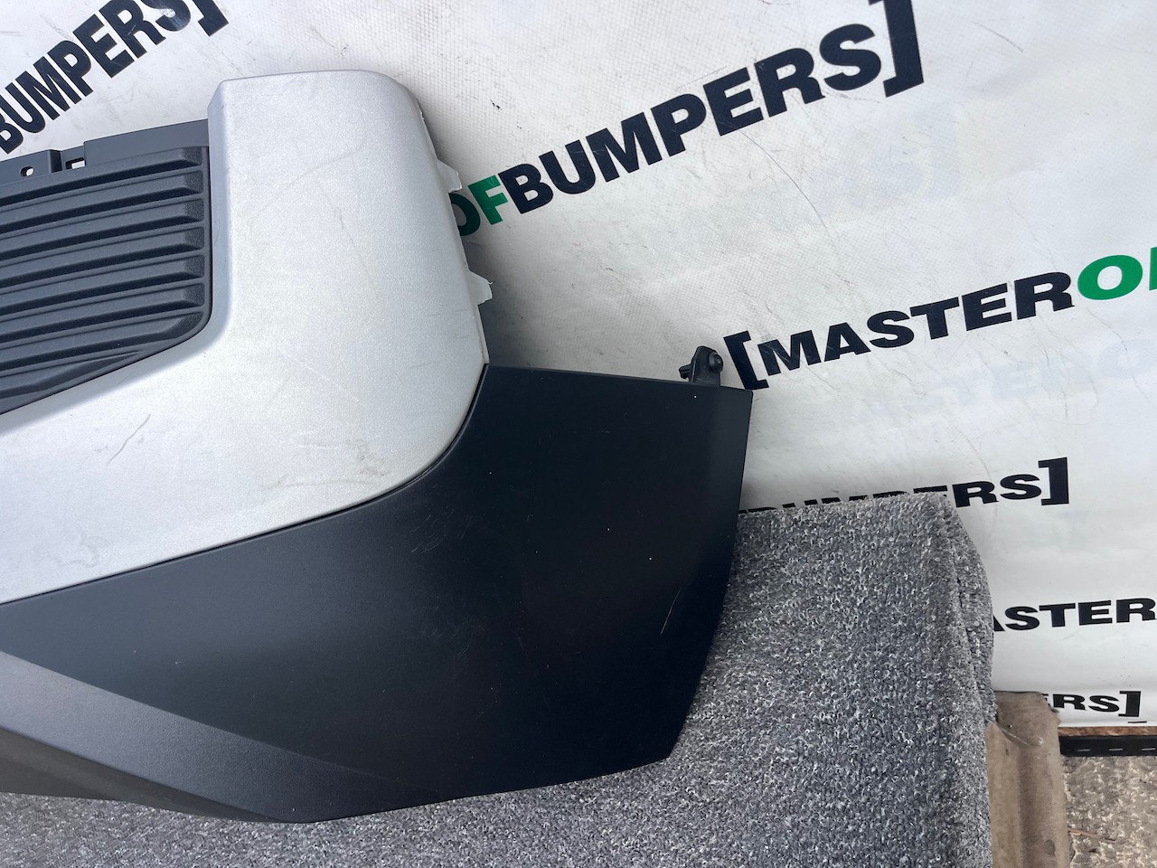 Ford Explorer Premium Style Ev Suv 2023-2026 Rear Bumper Pdc Genuine [fzr]