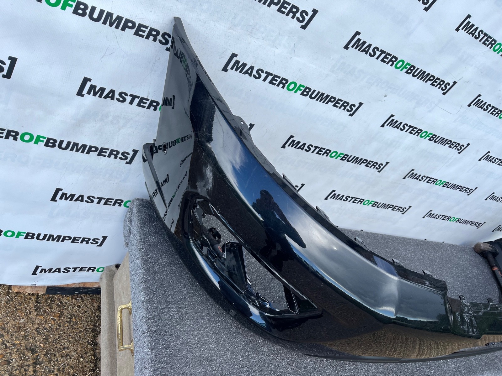 Ford Transit Van Mk4 Facelift 2019-2025 Front Bumper 6 Pdc Genuine [f851]