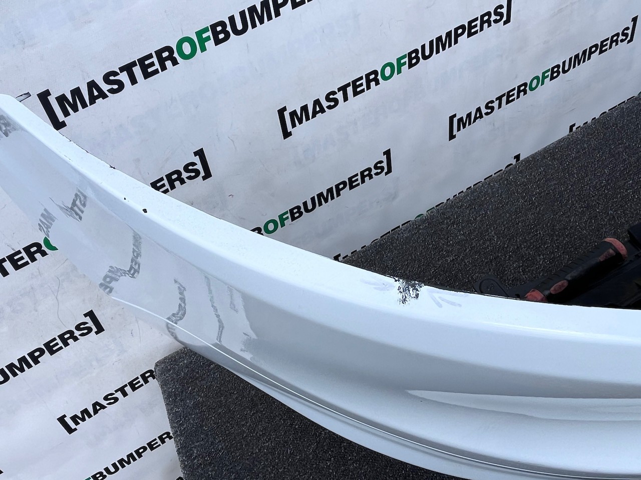 Ford Transit Courier Van 2013-2016 Front Bumper No Pdc Genuine [f853]