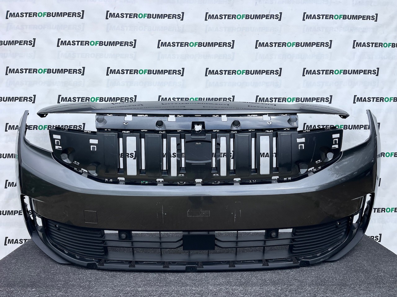 Ford Explorer Premium Style Ev Suv 2023-2026 Front Bumper Pdc Genuine [f854]