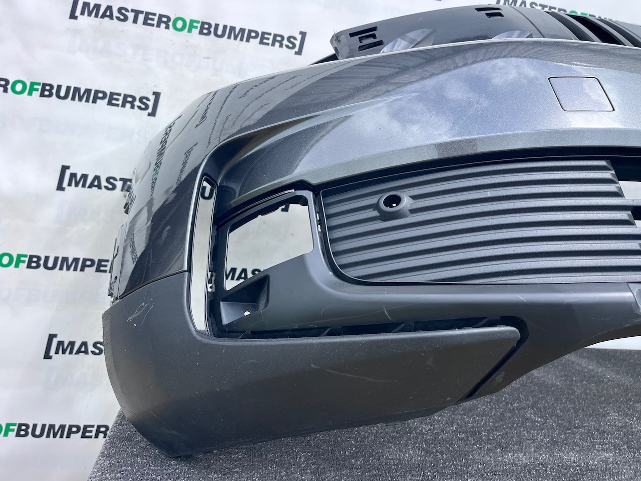 Ford Explorer Premium Style Ev Suv 2023-2026 Front Bumper Pdc Genuine [f854]