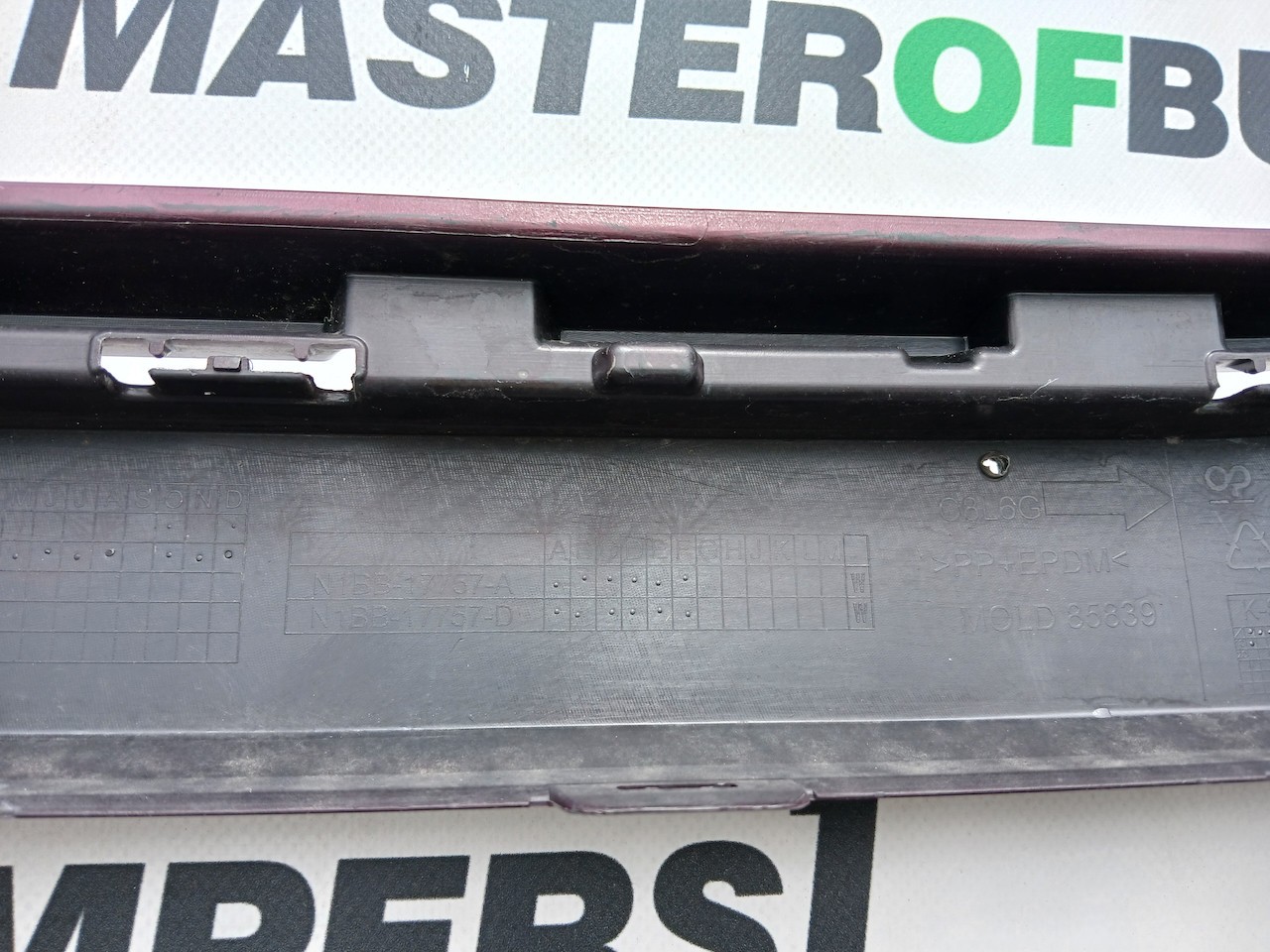 Ford Fiesta Se Mk10 Lift Hatchback 2022-2024 Front Bumper 6 Pdc Genuine [f859]