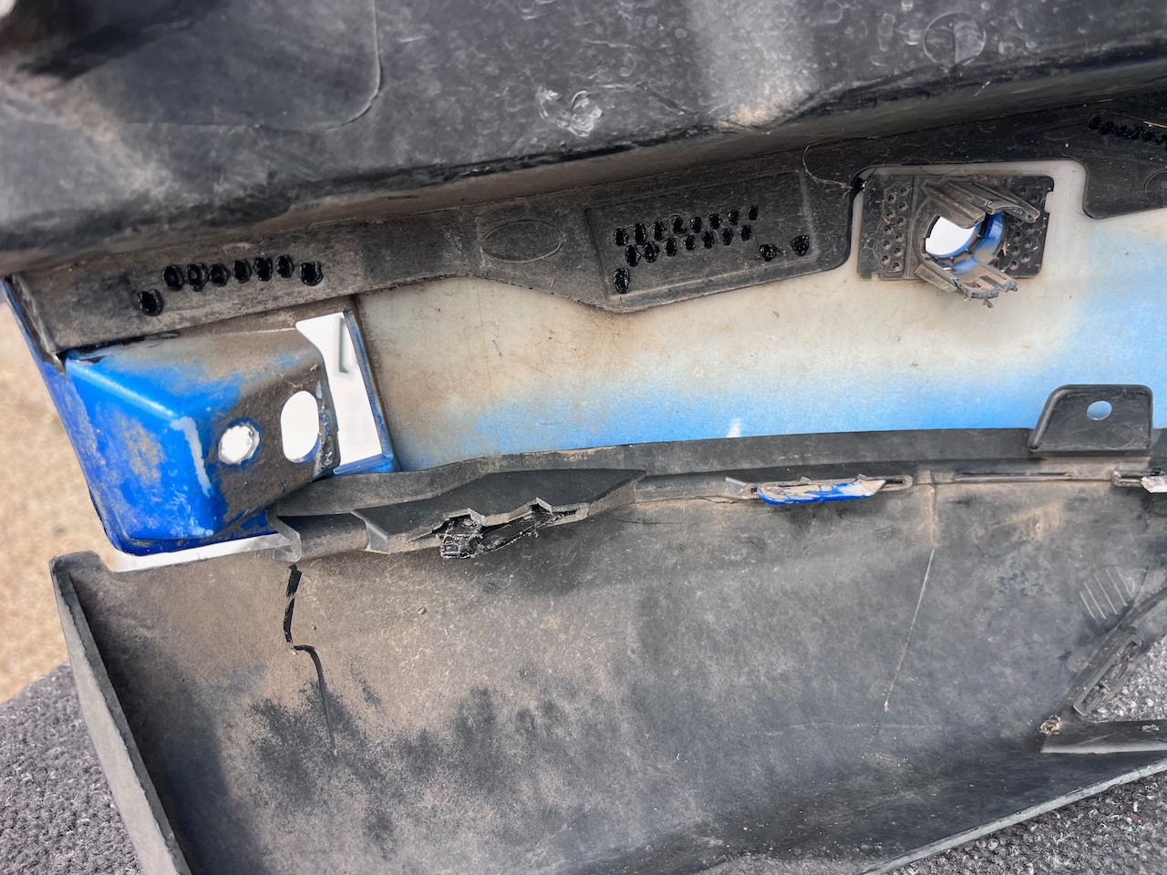 Ford Puma Mhev Ecoboost Titaniumk3 2019-2023 Front Bumper No Pdc Genuine [f868]