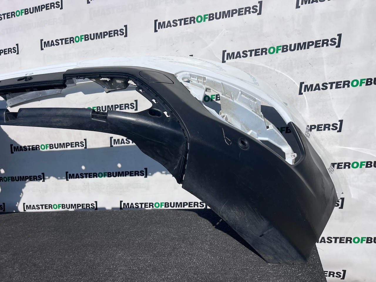 Ford Transit Custom Work Van 2018-2023 Front Bumper 4 Pdc Genuine [f870]